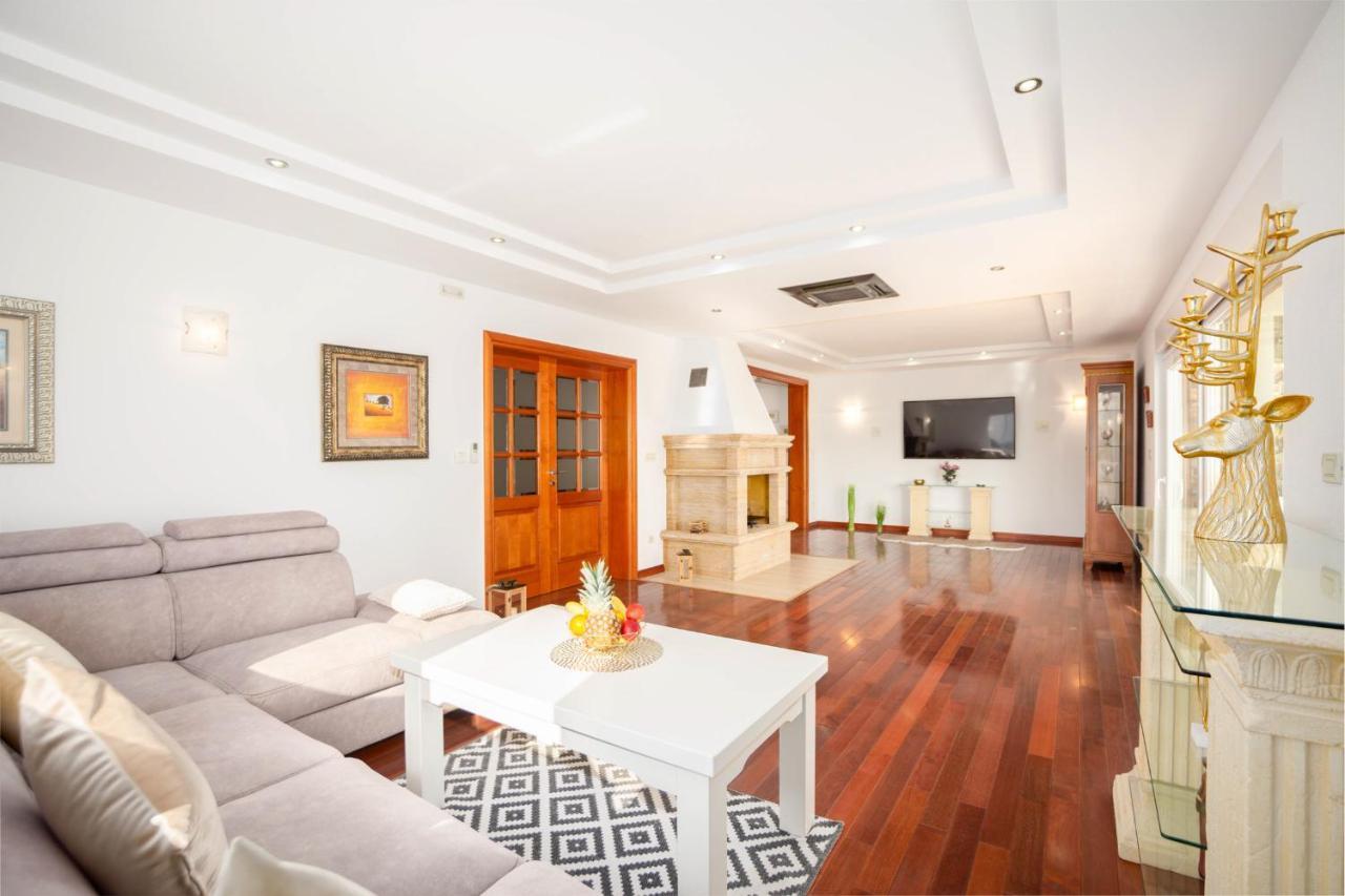 Luxury Villa Ivana Marina Kültér fotó